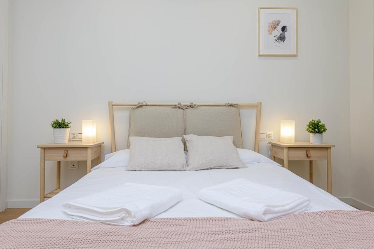 Wintowinrentals Plaza Del Teatro Malaga Historic Center & Free Parking Εξωτερικό φωτογραφία