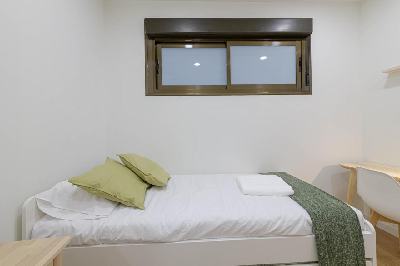Wintowinrentals Plaza Del Teatro Malaga Historic Center & Free Parking Εξωτερικό φωτογραφία