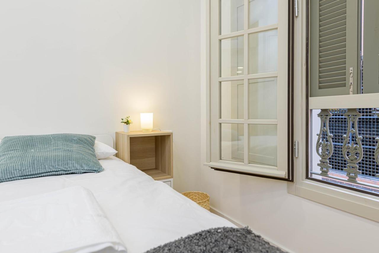 Wintowinrentals Plaza Del Teatro Malaga Historic Center & Free Parking Εξωτερικό φωτογραφία